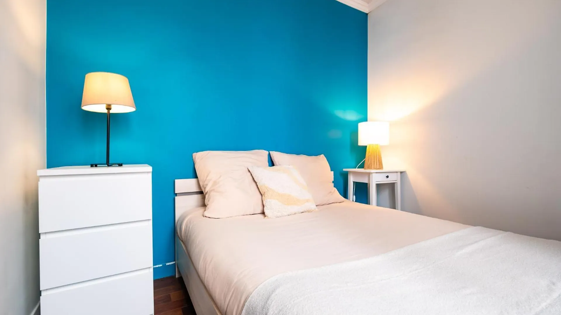 Charming Apartment In Heart Of פריז 0*,